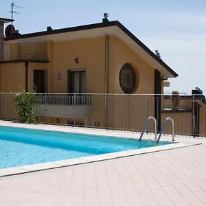 Montefiore Aparthotel